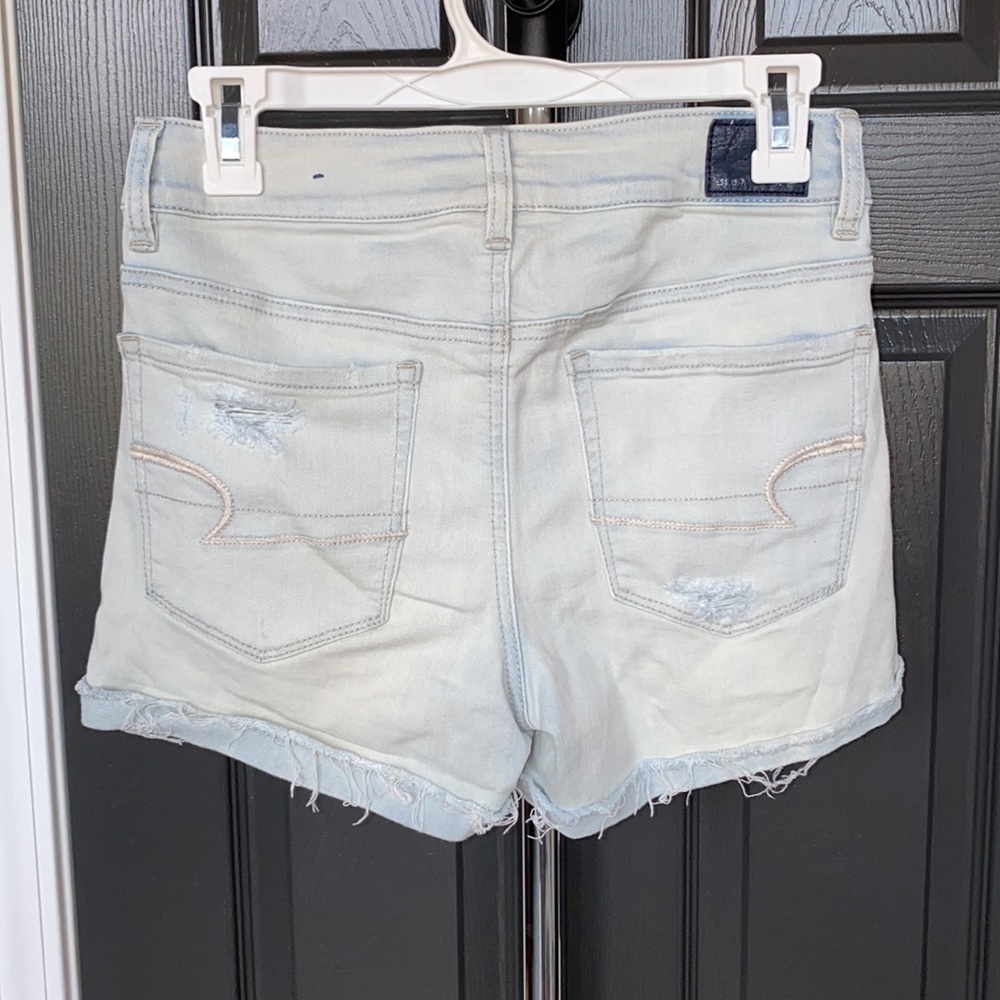 American Eagle Denim High Waisted Shorts Size 4 - Picture 2 of 5
